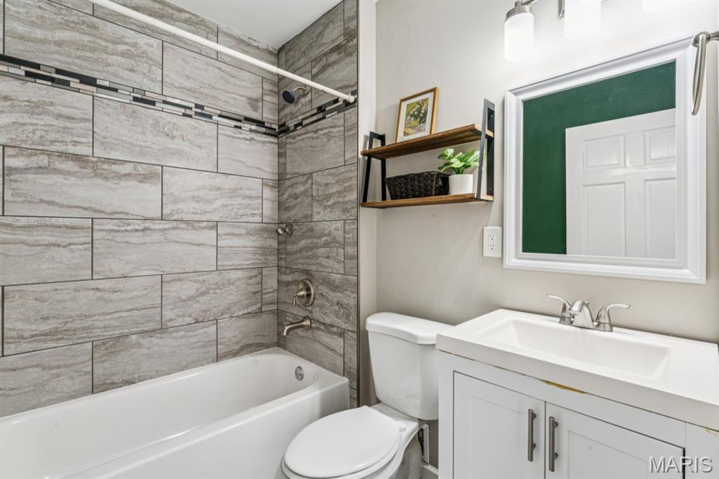 St Louis Commons Add - Residential