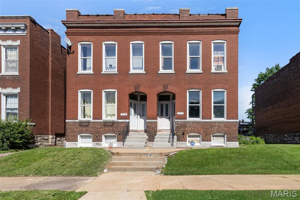 Photo 1 of 35 — 2210 Missouri Avenue, St Louis, MO 63104