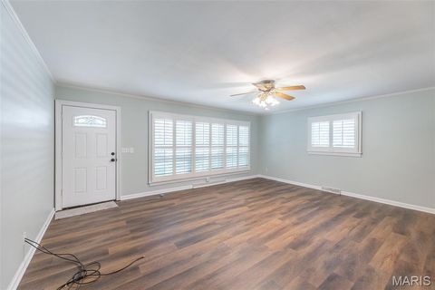 Tiny photo for 1506 Rosedale Lane, Poplar Bluff, MO 63901 (MLS # 26030301)