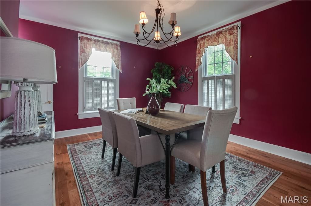 Photo of 512 Ziercher Street, St Louis, MO 63132 (MLS # 26028945)