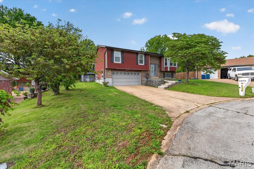 Photo of 2019 San Angelo Drive, Arnold, MO 63010 (MLS # 26026721)