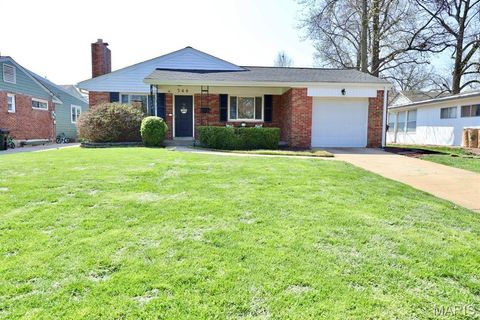 Photo of 546 Linwood Boulevard, Kirkwood, MO 63122 (MLS # 26017478)