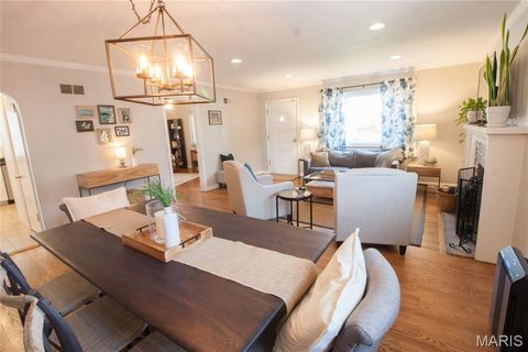 Tiny photo for 546 Linwood Boulevard, Kirkwood, MO 63122 (MLS # 26017478)