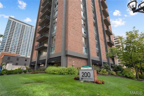 200 S Brentwood Boulevard 14D Clayton MO 63105