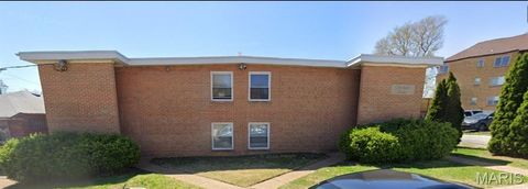 Tiny photo for 4774 Kings Drive #G, St Louis, MO 63116 (MLS # 25077947)