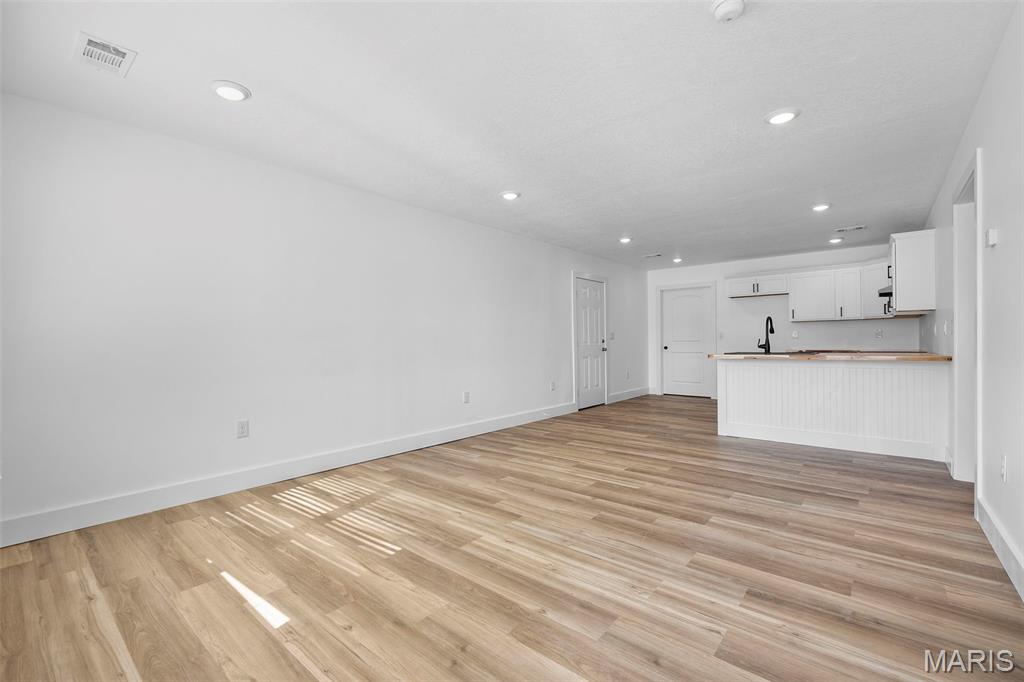 SHELTON - Residential