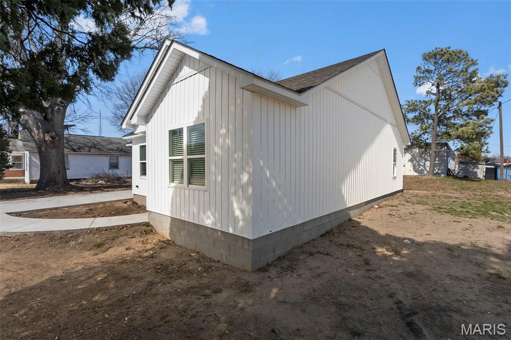 SHELTON - Residential