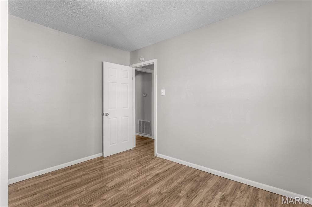 Robersons 01 - Residential