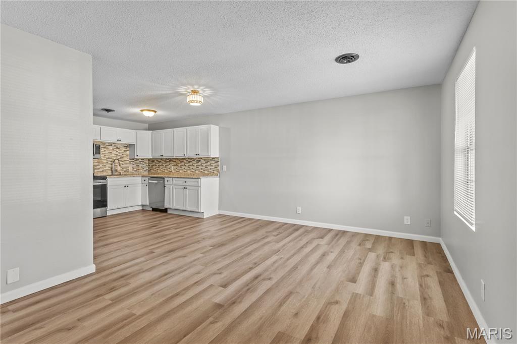 Robersons 01 - Residential