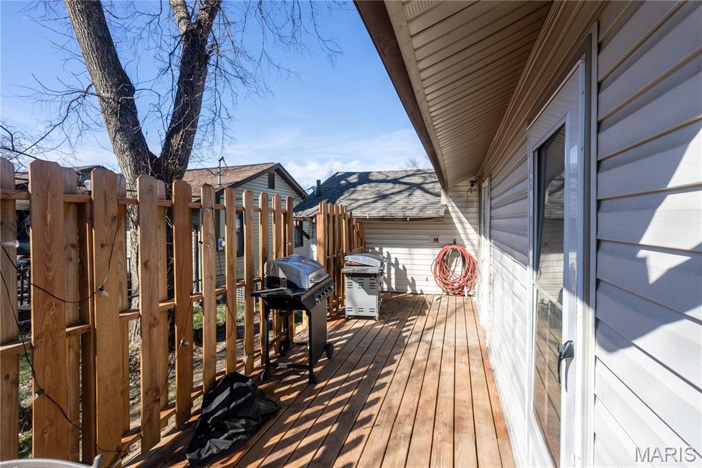 Robersons 01 - Residential