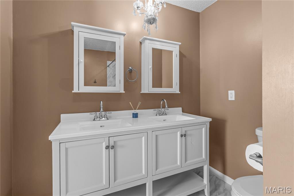 Robersons 01 - Residential