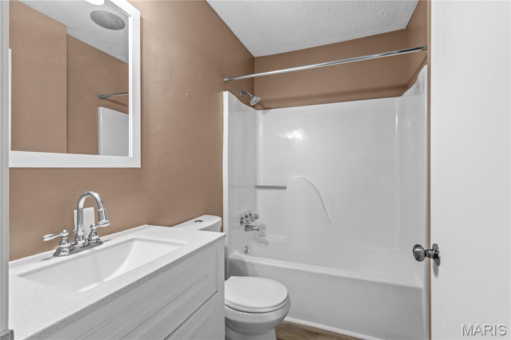 Robersons 01 - Residential