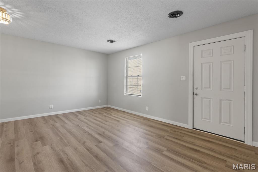 Robersons 01 - Residential