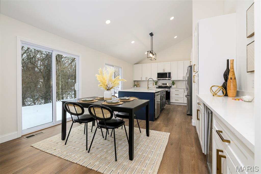 Meadowbrook Farm 8 - Residential