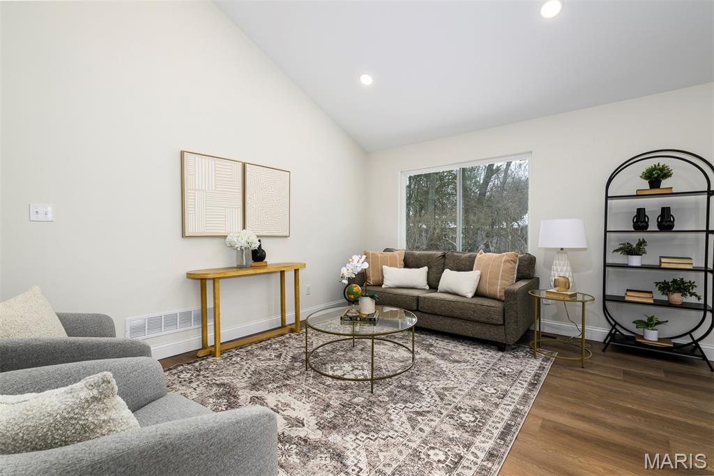 Meadowbrook Farm 8 - Residential