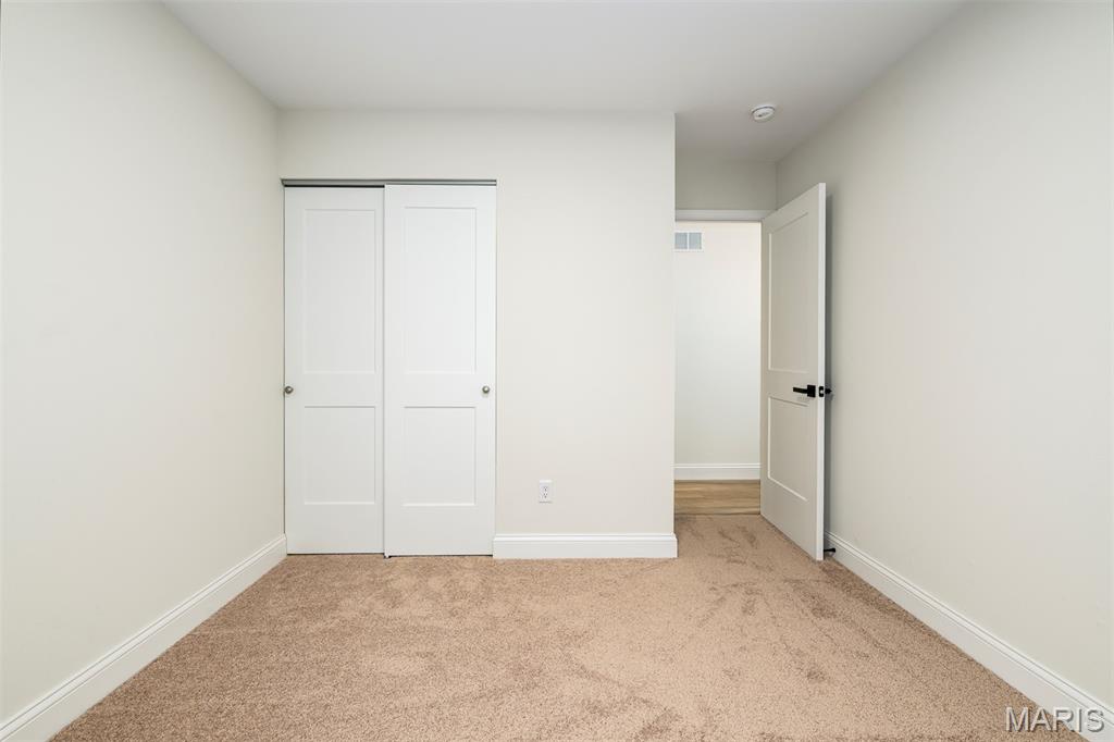 Meadowbrook Farm 8 - Residential