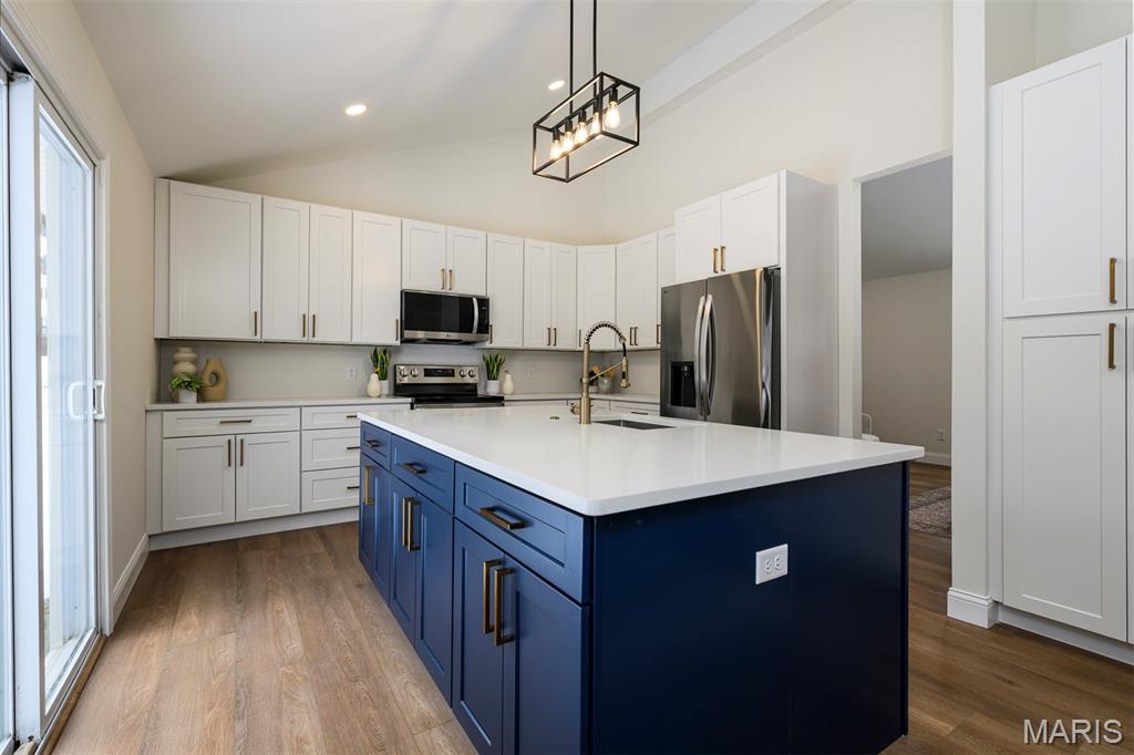 Meadowbrook Farm 8 - Residential