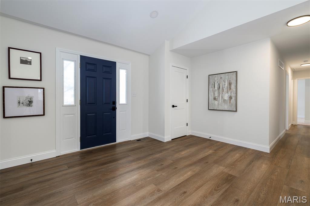 Meadowbrook Farm 8 - Residential