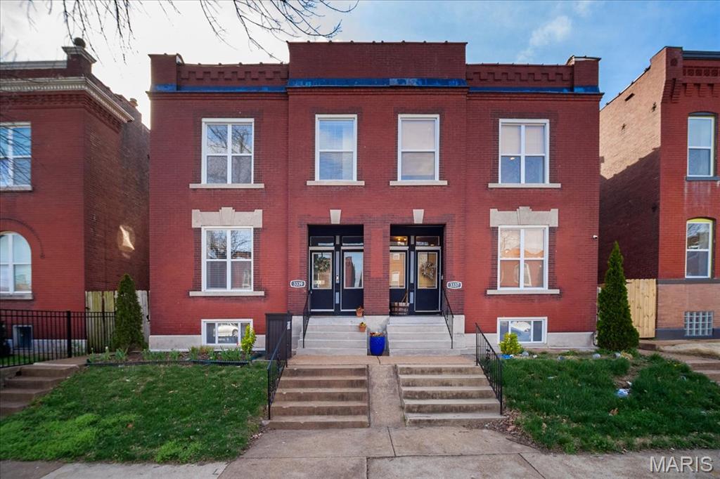 St Louis, Missouri 63118, United States, 3 Bedrooms Bedrooms, ,3 BathroomsBathrooms,Residential,Pending,189929
