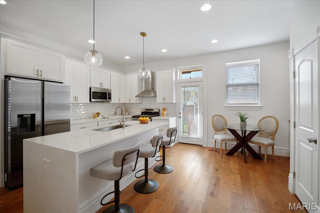 St Louis, Missouri 63118, United States, 3 Bedrooms Bedrooms, ,3 BathroomsBathrooms,Residential,Pending,189929