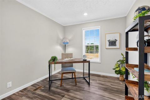 Tiny photo for 847 Highway Ee, Unincorporated, MO 63389 (MLS # 26047336)