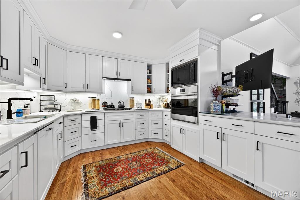 Greens Of Broadmoor Condo 8 - Residential