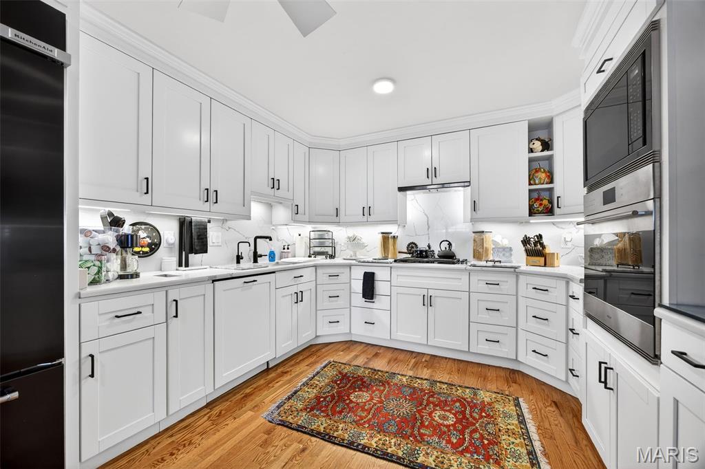 Greens Of Broadmoor Condo 8 - Residential