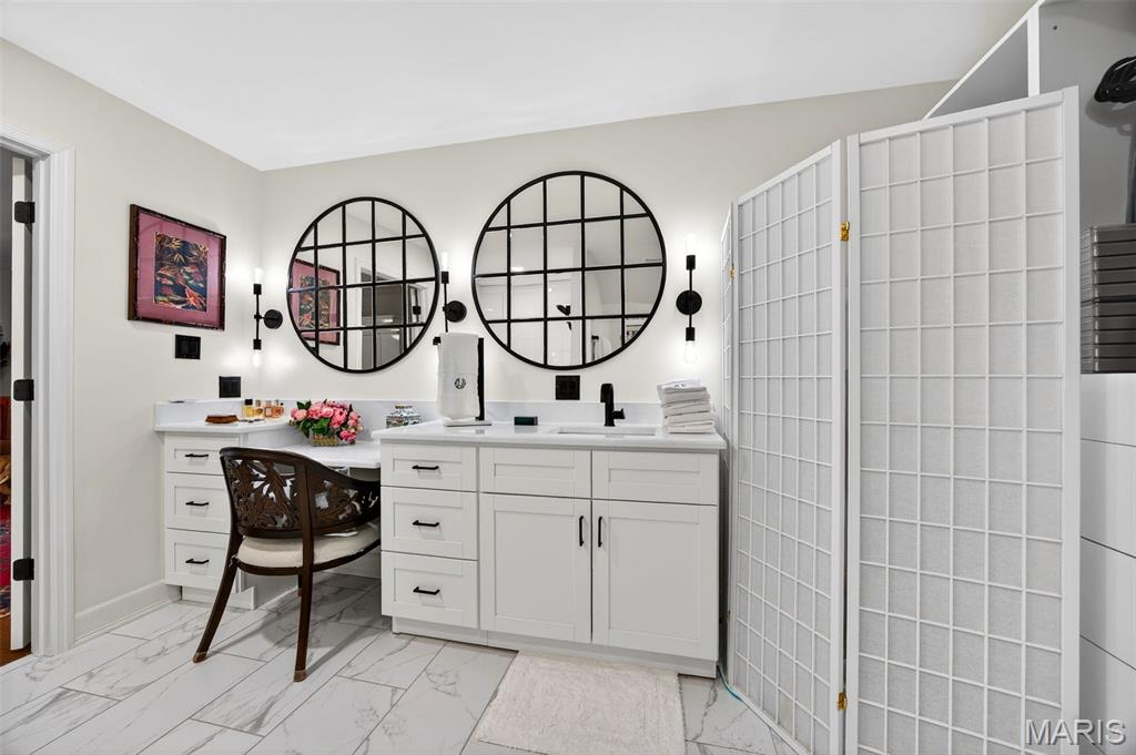 Greens Of Broadmoor Condo 8 - Residential