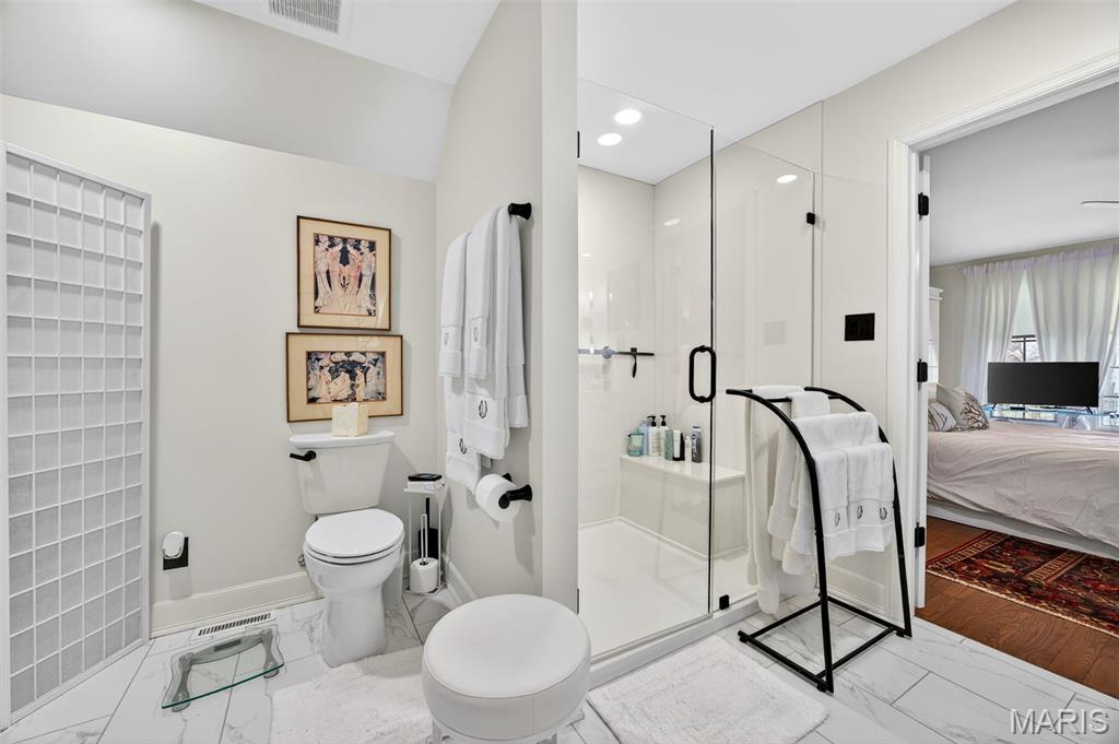 Greens Of Broadmoor Condo 8 - Residential