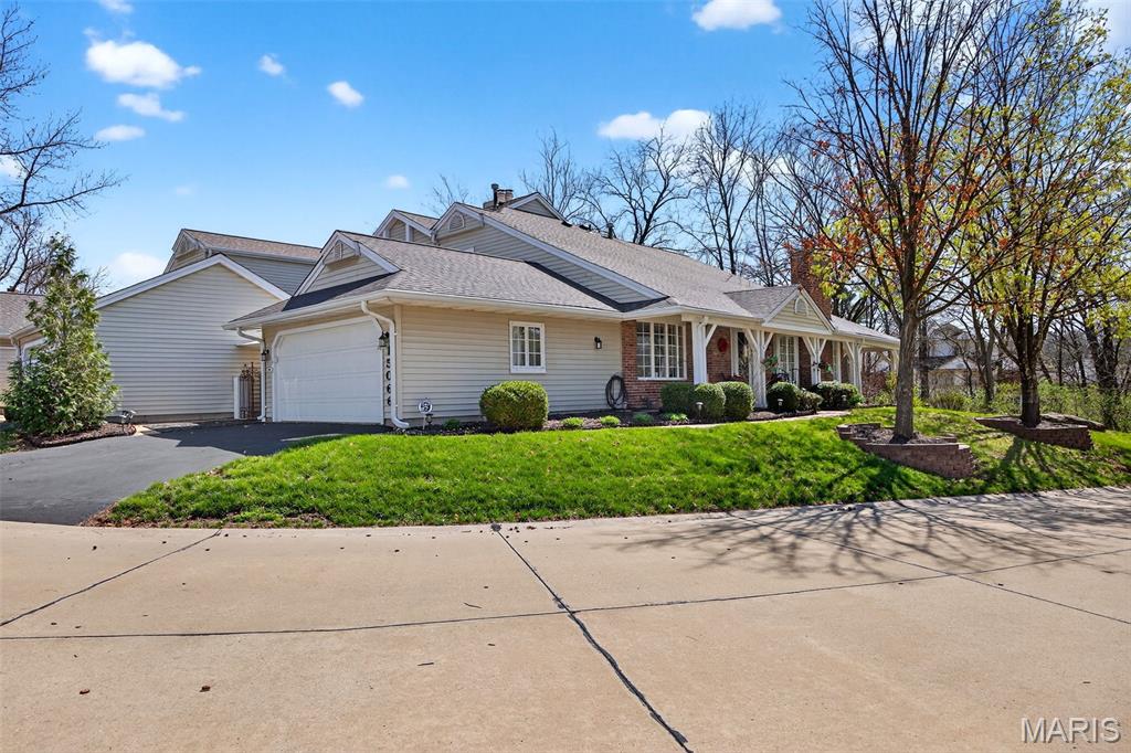 Greens Of Broadmoor Condo 8 - Residential