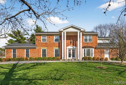 1324 Brynnwood Drive Ladue MO 63124