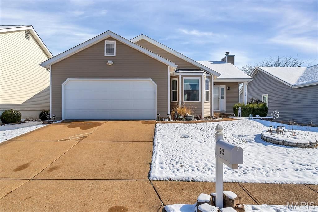 Photo of 265 Bracadale Avenue, Valley Park, MO 63088 (MLS # 25079684)