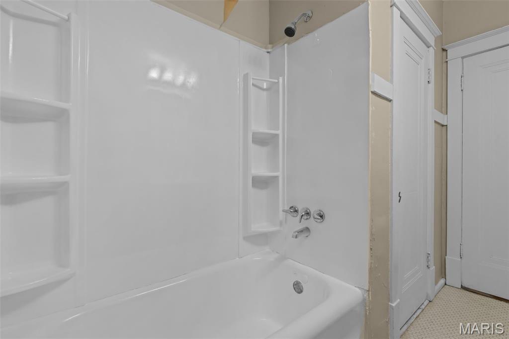 Cleveland - Residential Income