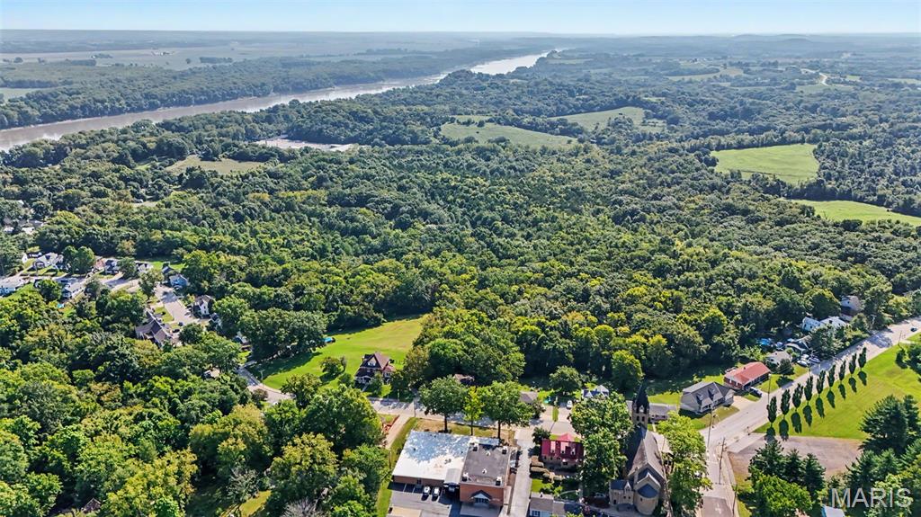 81 ACRES MILLER Street