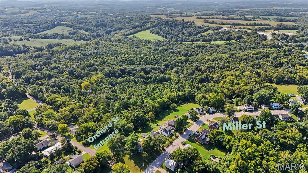 81 ACRES MILLER Street