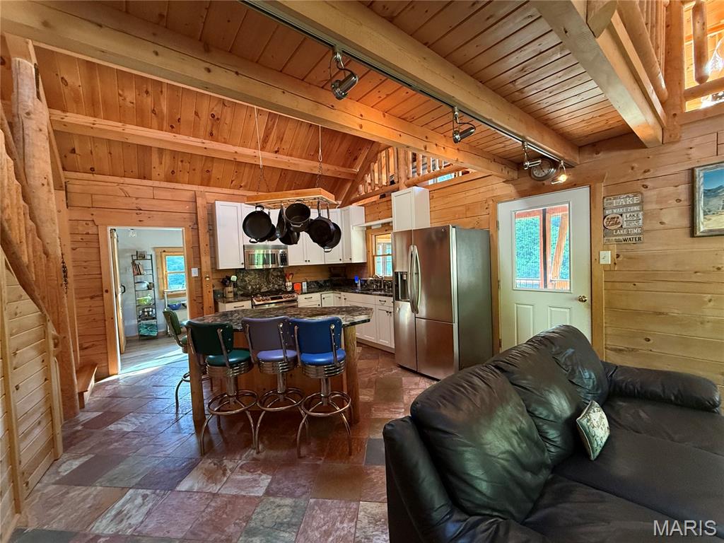 Pinnacle Lake Estates - Residential