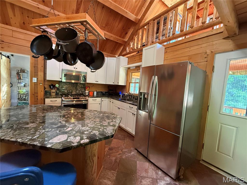 Pinnacle Lake Estates - Residential