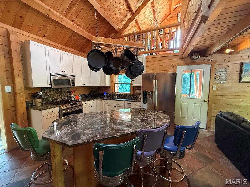 Pinnacle Lake Estates - Residential