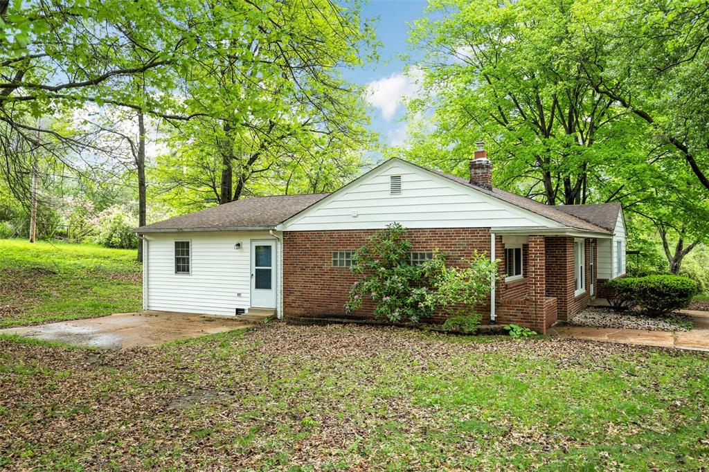 1202 Kroeger Drive