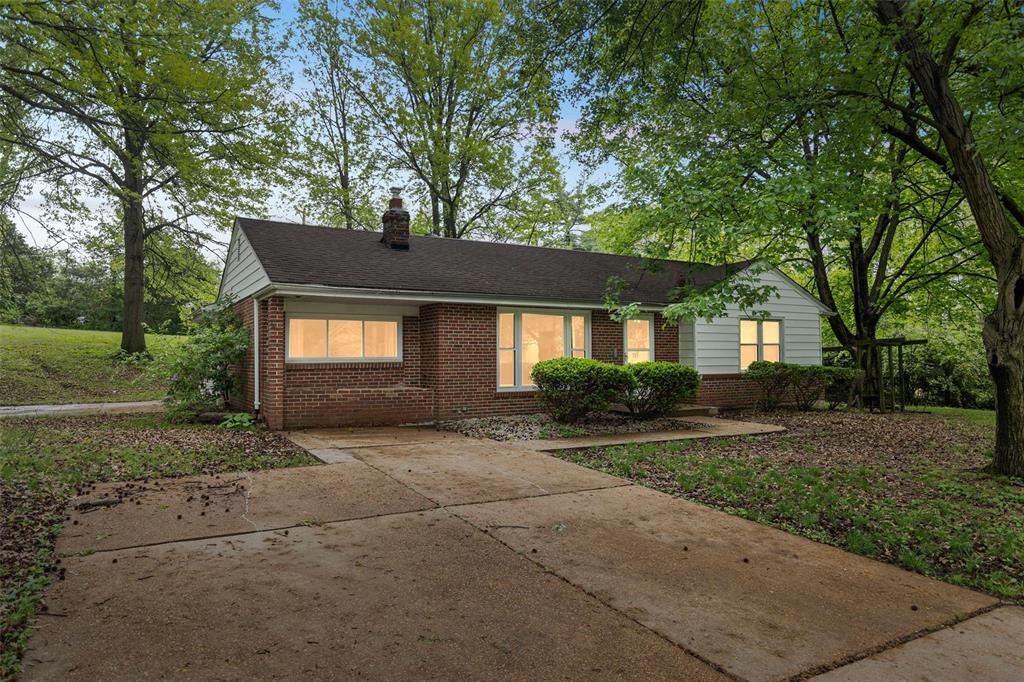 1202 Kroeger Drive