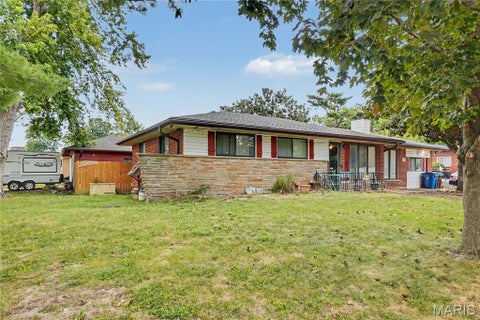 Tiny photo for 101 Sunset Drive, Hazelwood, MO 63042 (MLS # 26059095)