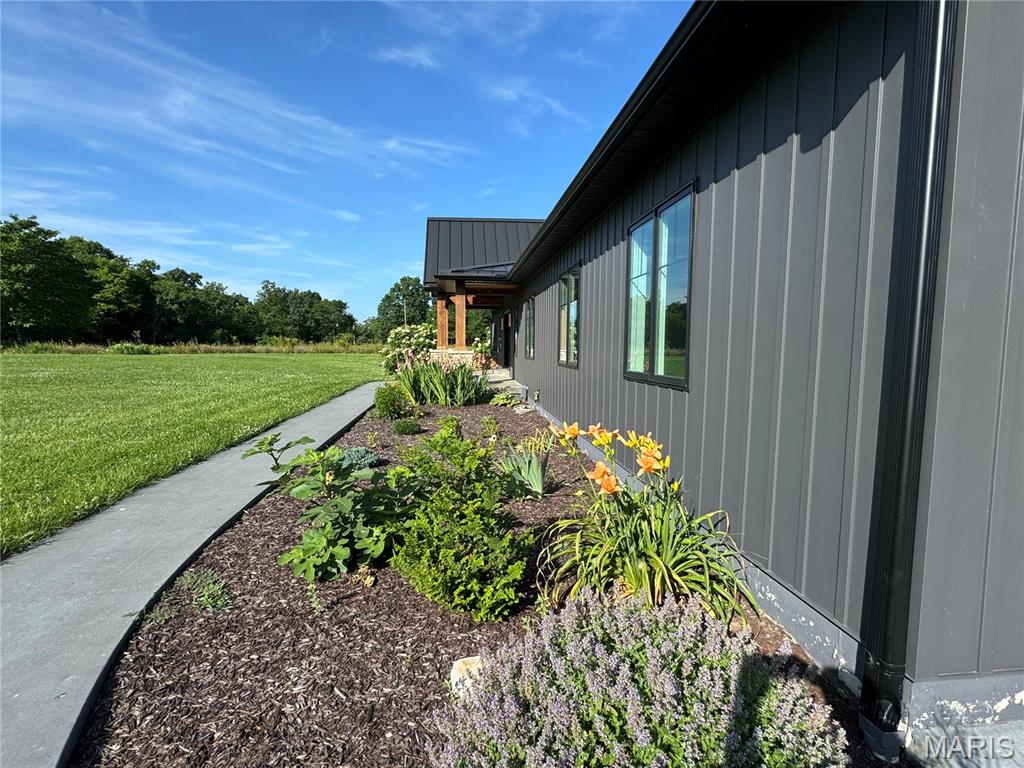 2091 Frene Creek Road