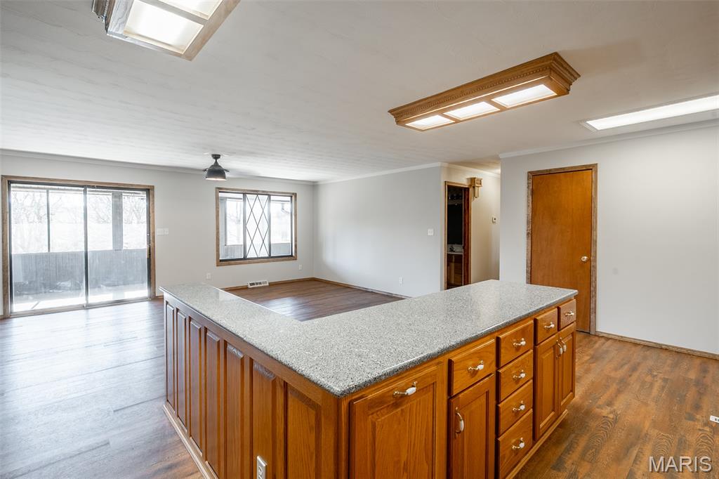 Buckhorn Est. - Residential