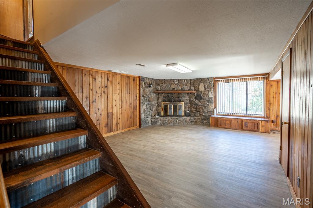 Buckhorn Est. - Residential