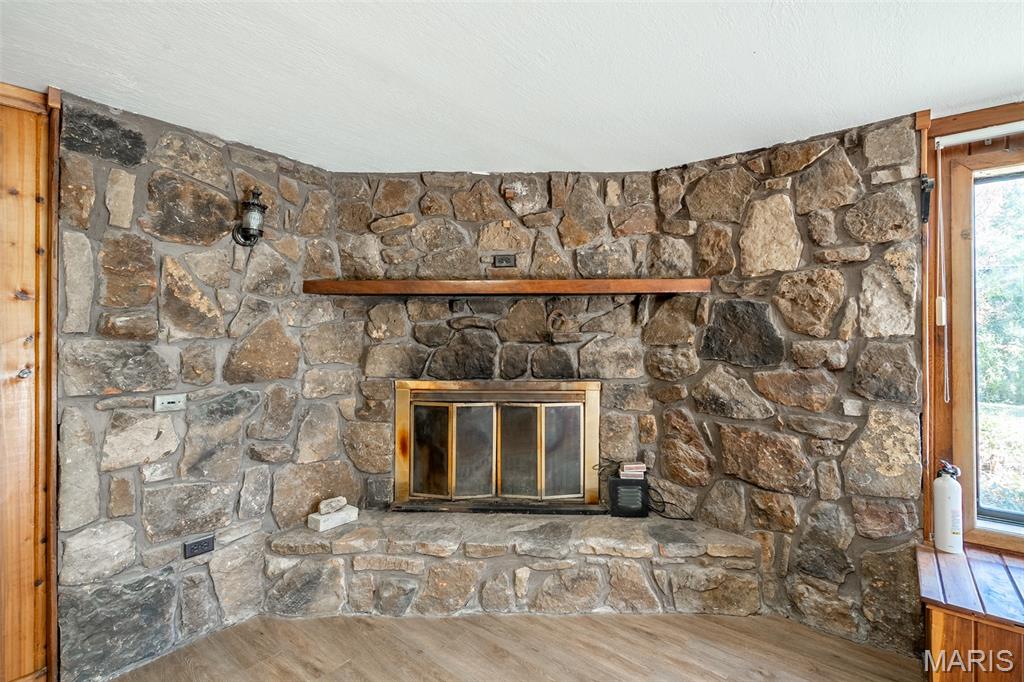 Buckhorn Est. - Residential