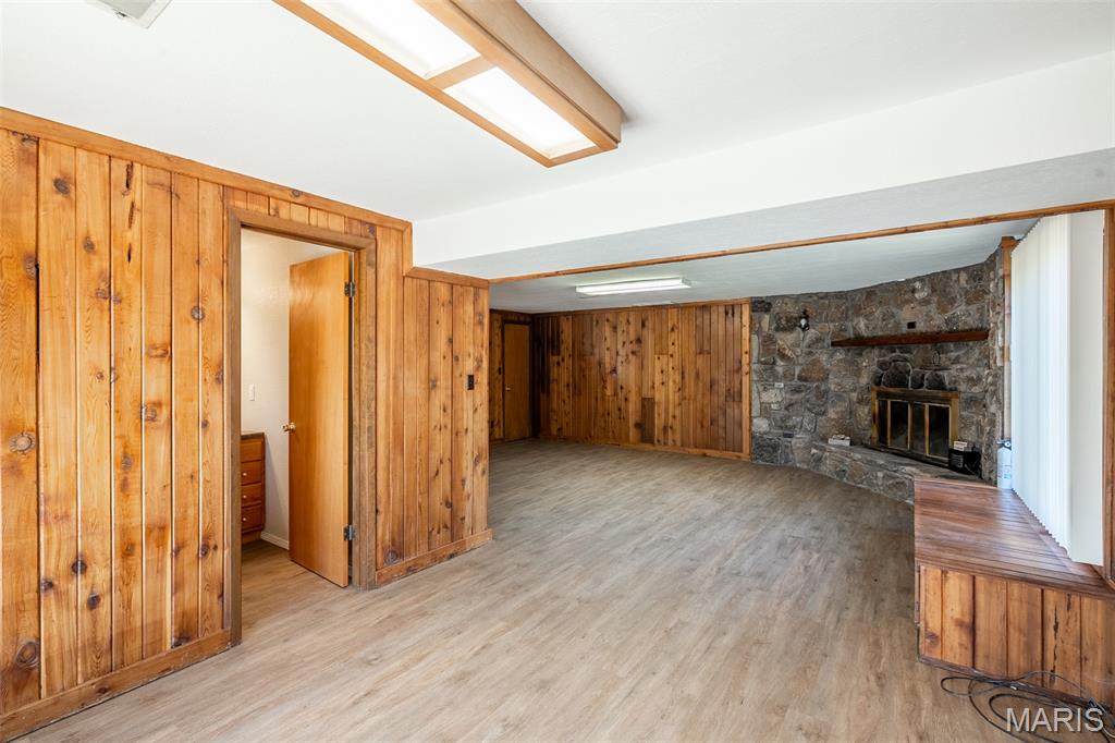 Buckhorn Est. - Residential