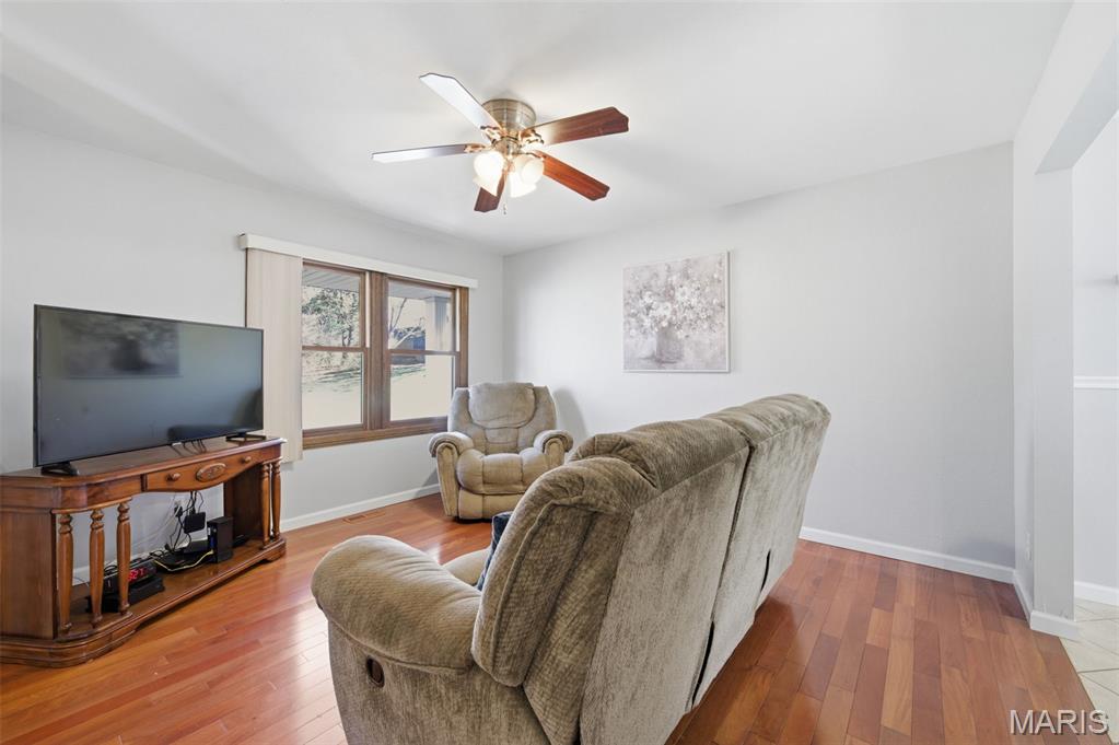 3869 Crystal Wood Drive