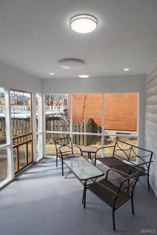 Foxrun 2 - Residential