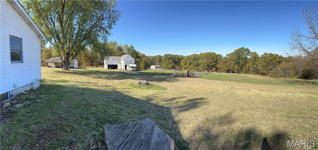 Photo of 303 Bird Song Lane, St Clair, MO 63077 (MLS # 25073565)