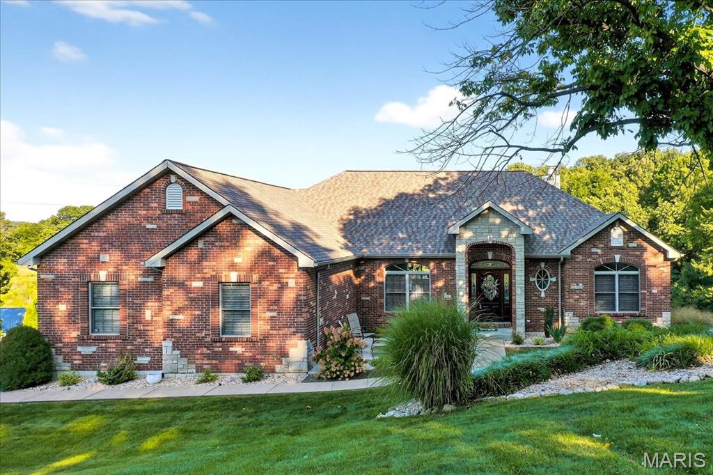 3306 Magnolia Lane